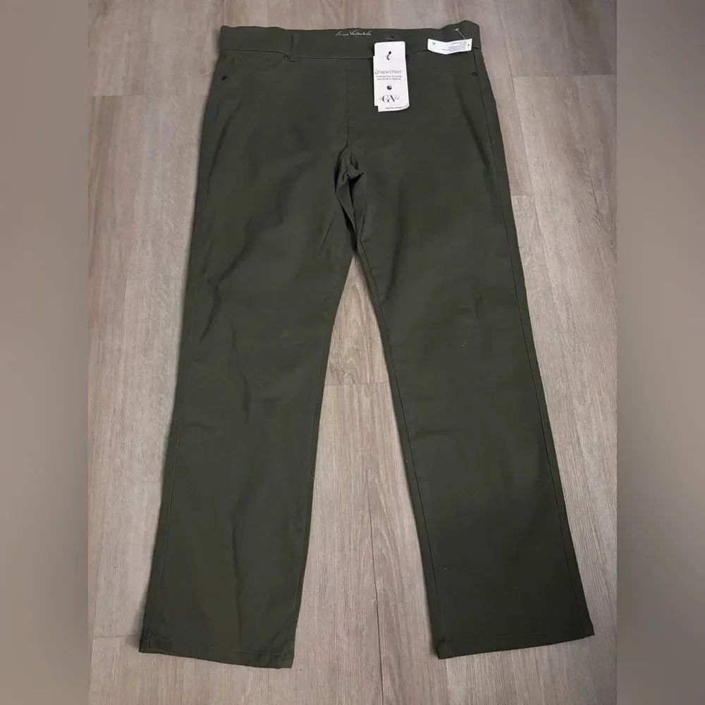 Gloria Vanderbilt Dark Green Straight-Leg Pants